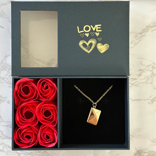 Eternal Rose Box - W/ Love Letter Necklace (Customise up to 30 Letters）