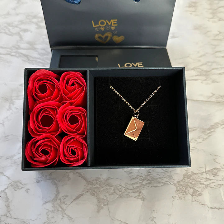 Eternal Rose Box - W/ Love Letter Necklace (Customise up to 30 Letters）